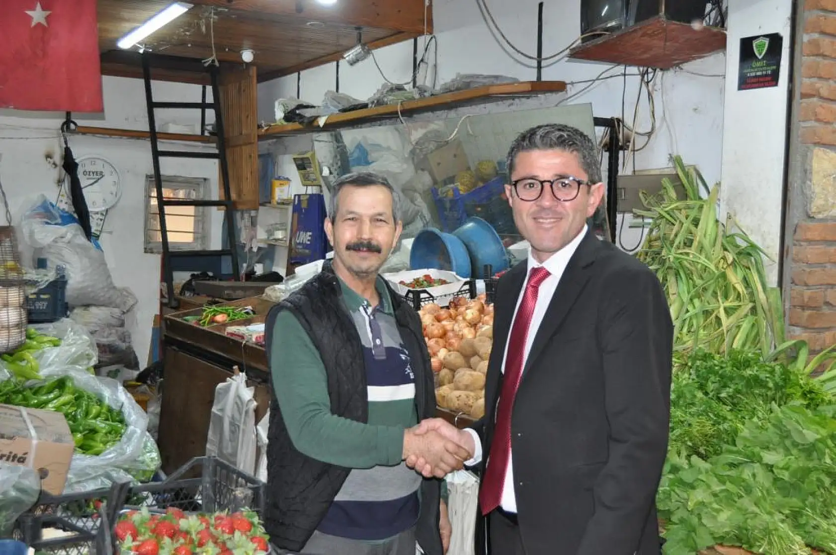 Kökten Balık Pazarı Esnafını Ziyaret Etti