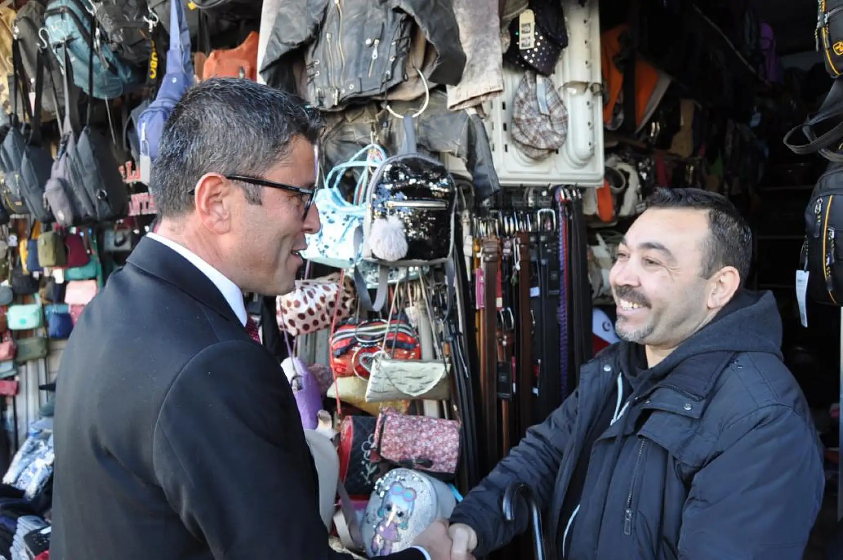 Kökten Balık Pazarı Esnafını Ziyaret Etti