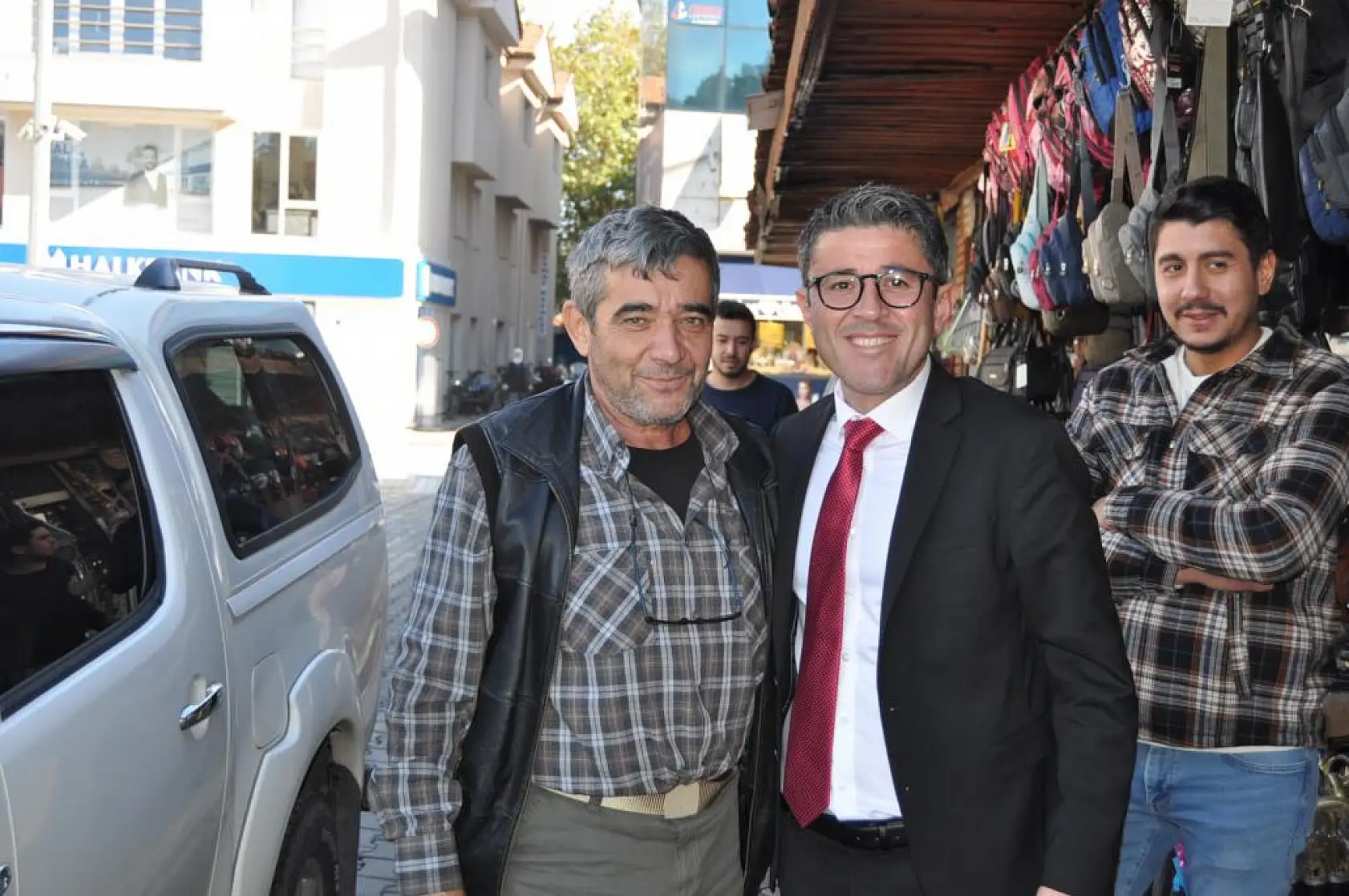 Kökten Balık Pazarı Esnafını Ziyaret Etti