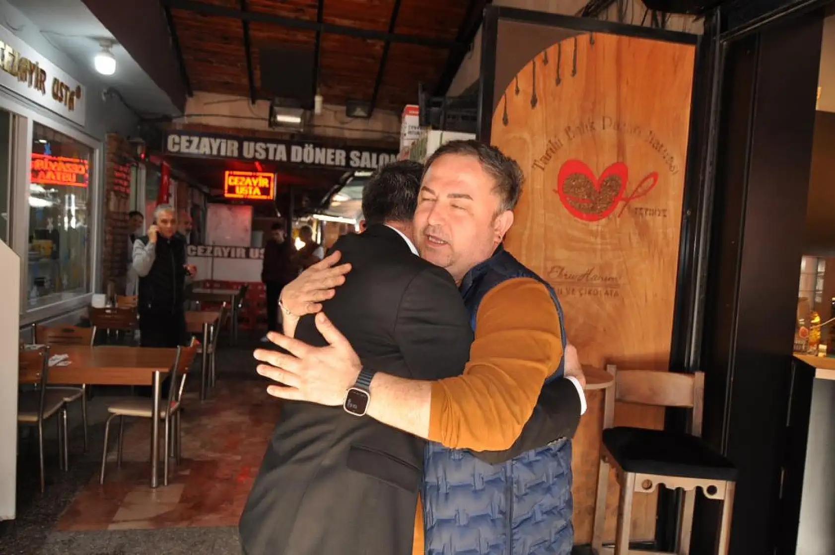 Kökten Balık Pazarı Esnafını Ziyaret Etti