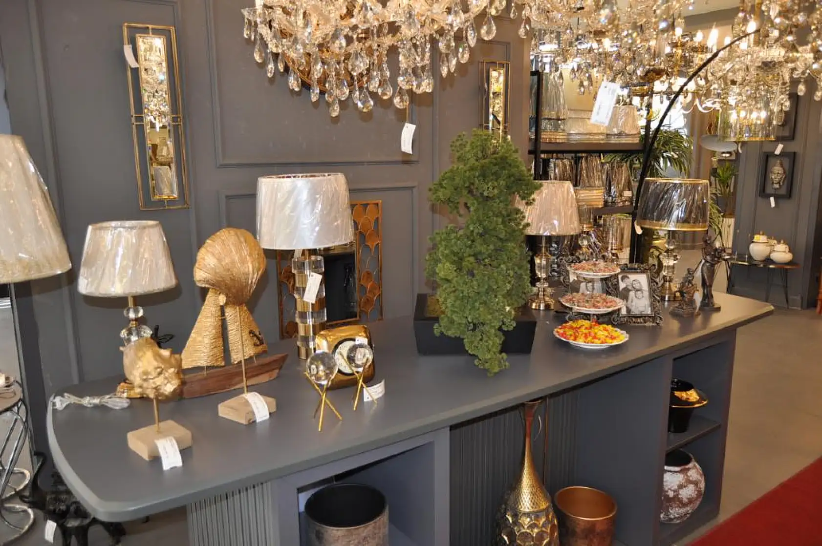 Elsis Aydınlatma Aksesuar Mağazası Fethiye'de hizmete açıldı