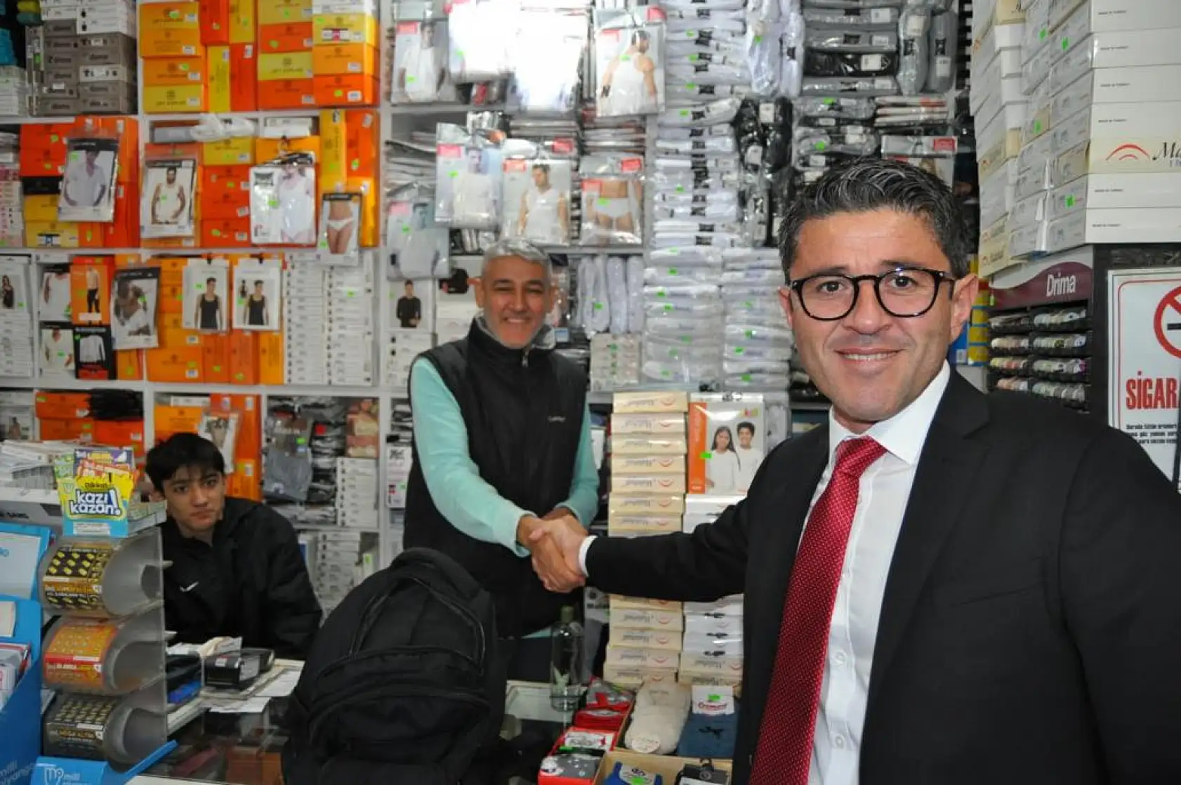 Kökten Balık Pazarı Esnafını Ziyaret Etti