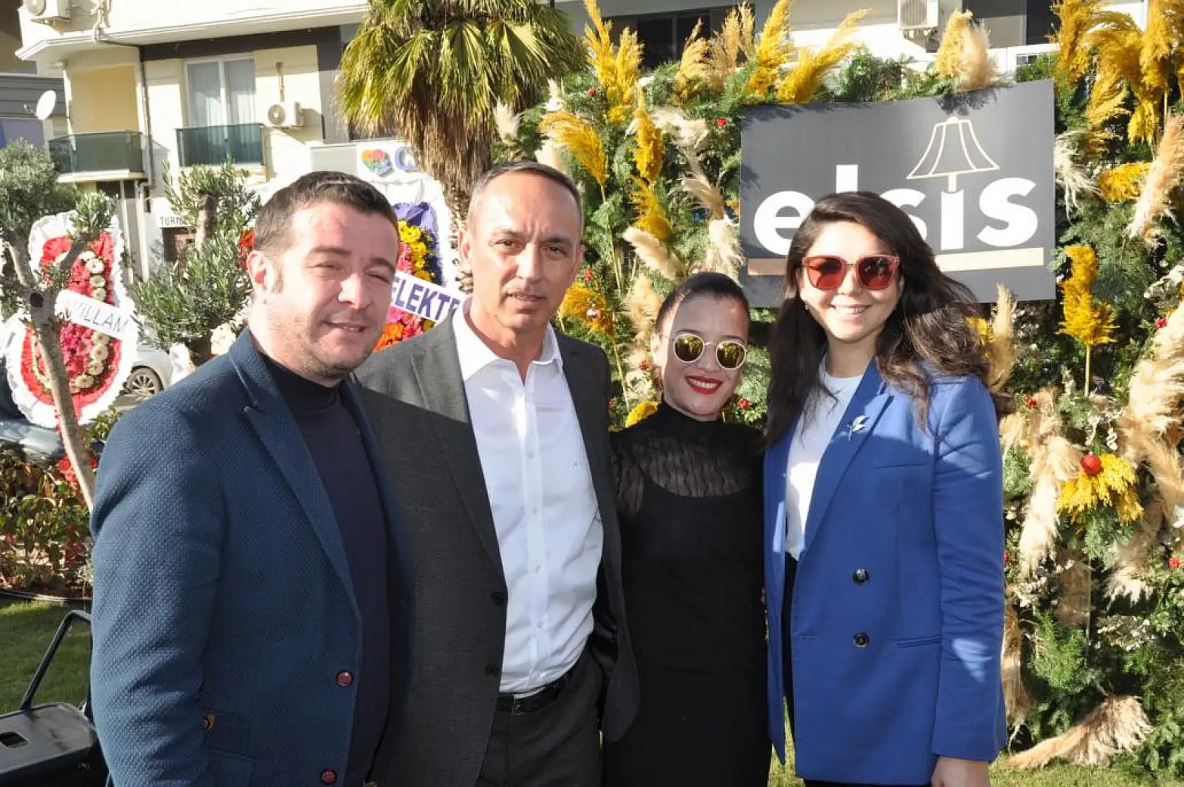 Elsis Aydınlatma Aksesuar Mağazası Fethiye'de hizmete açıldı