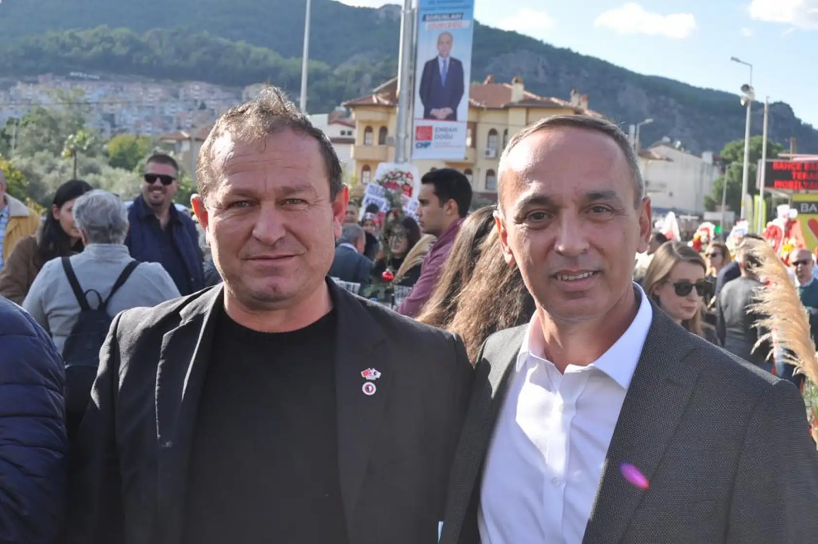 Elsis Aydınlatma Aksesuar Mağazası Fethiye'de hizmete açıldı