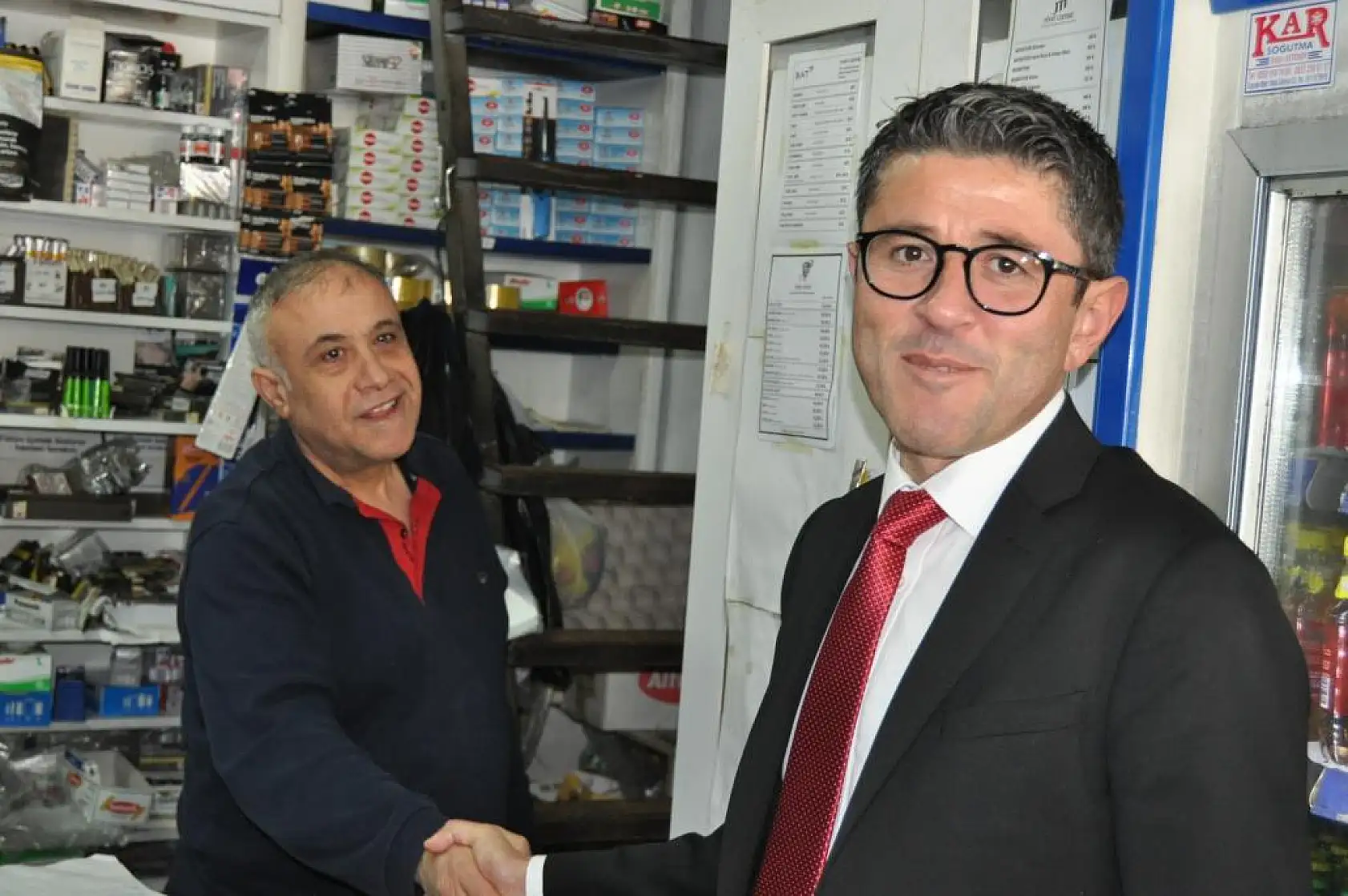 Kökten Balık Pazarı Esnafını Ziyaret Etti