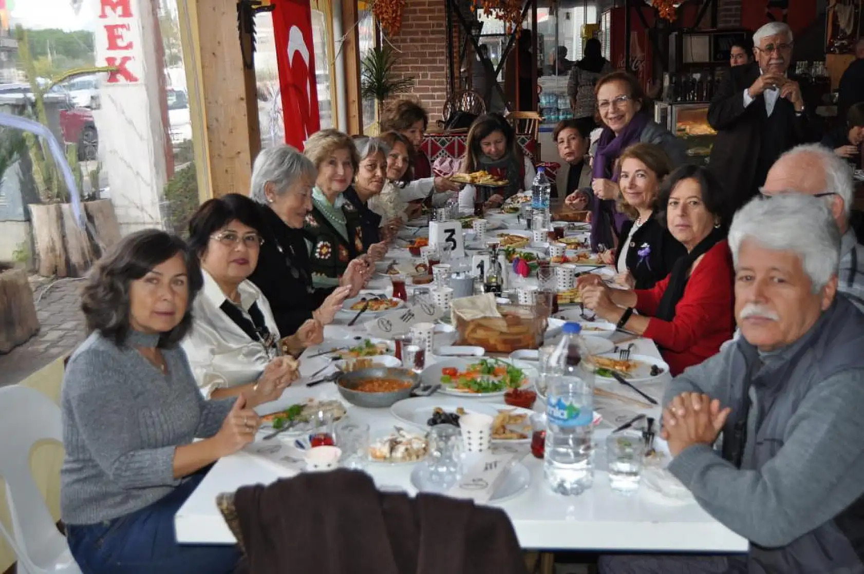 Bağımsız Emekliler Sendikası'ndan Kahvaltı Organizasyonu