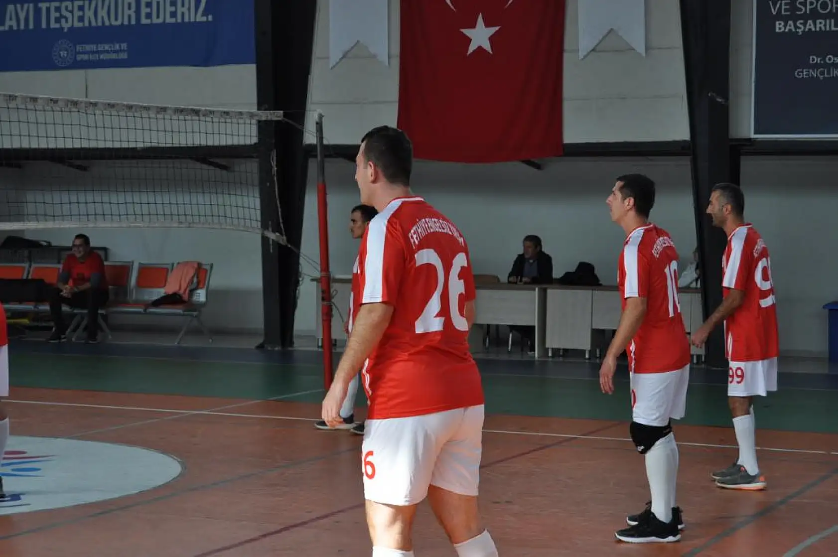 Fethiye'de Engelli Bireyler 'Engelsiz Fileler' Etkinliğinde Voleybol Oynadı  