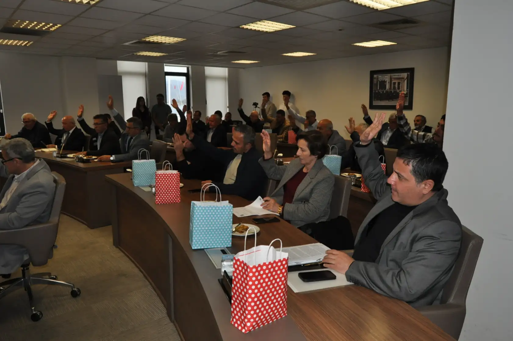 Fethiye Belediyesi'nden Anaokullarına taze yumurtalar