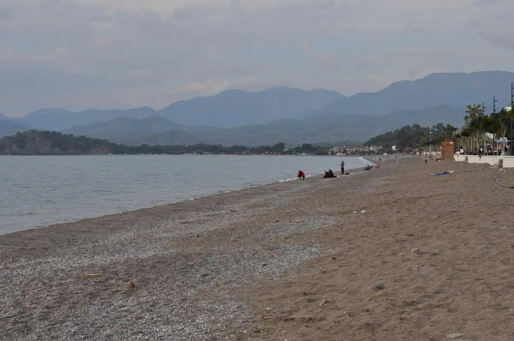 Çalış Plajı'nda Sonbahar Sessizliği