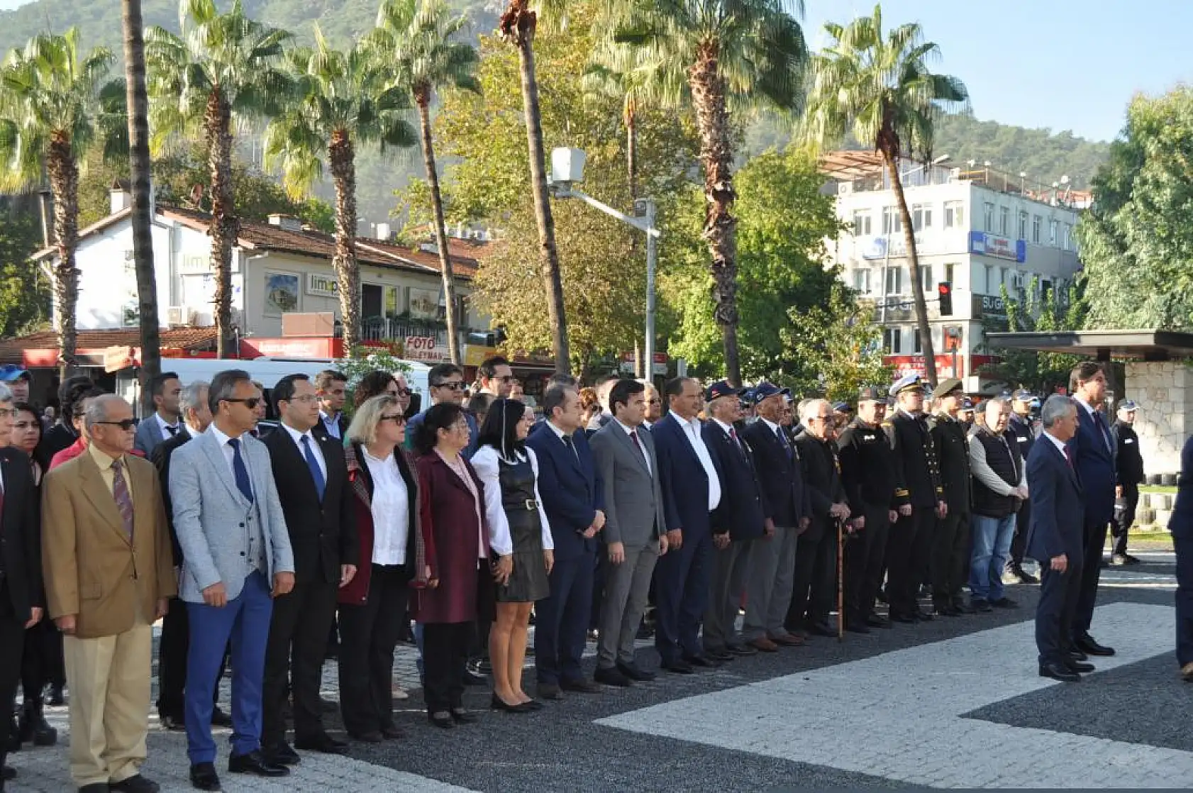 Fethiye'de Öğretmenler Günü Kutlandı