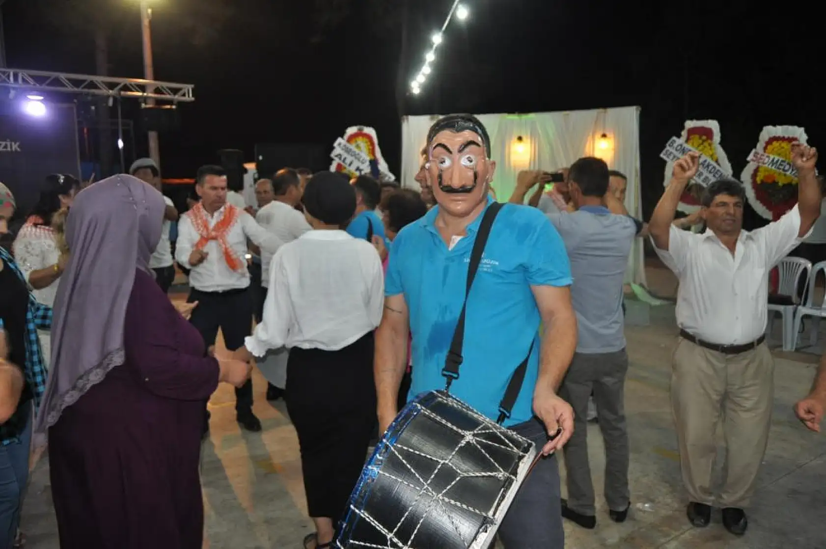 Ulaş ve Gizem Dünya Evine Girdi