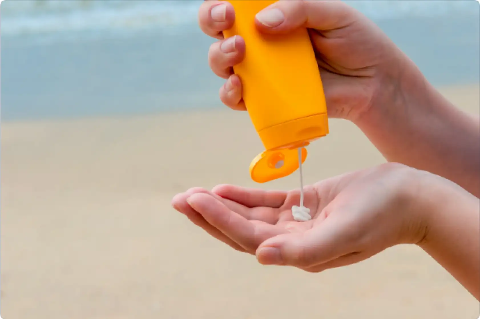 Fethiye'de Eczacı Helvacıoğlu'ndan Önemli Uyarı: 'Güneş Kremi Hayati Önem Taşıyor'