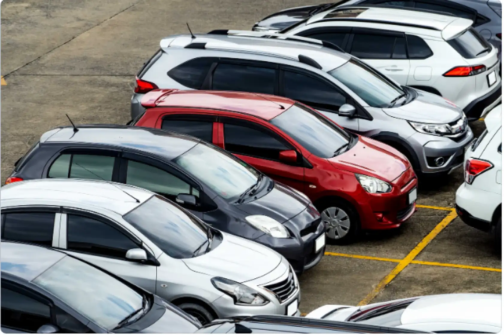 Otomobil satışları arttı, hafif ticaride düşüş var