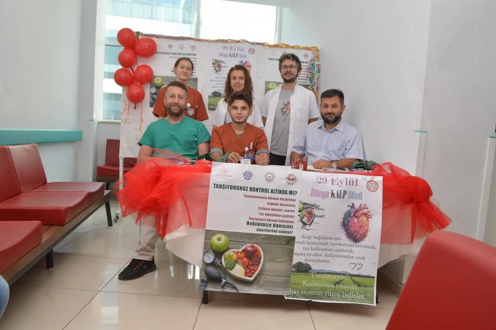 Dünya Kalp Günü'nde vatandaşlar bilgilendirildi