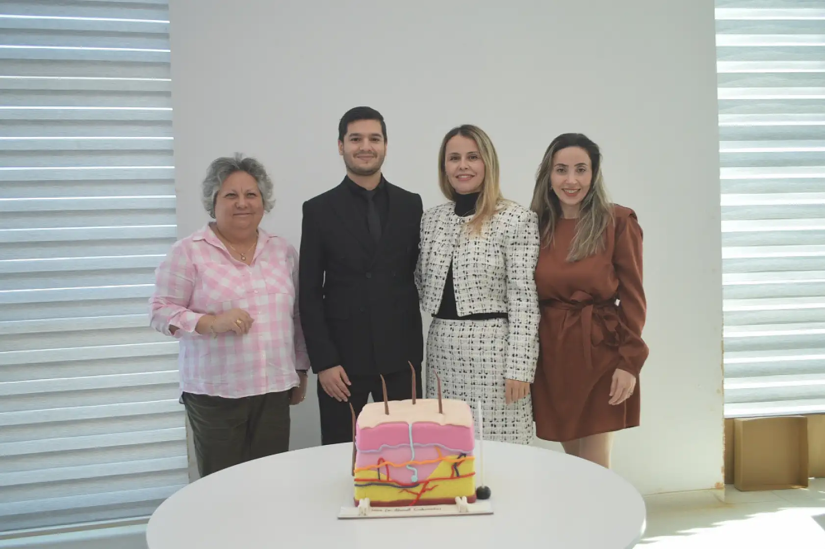 MEAH'ta Dr. Chakmakchi, Deri ve Zührevi Hastalıklar Uzmanı Oldu