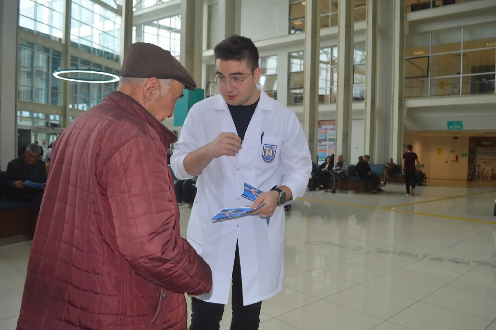 MEAH'ta 'Daha iyi kemiklerin olsun' etkinliğiyle osteoporoza dikkat çekildi