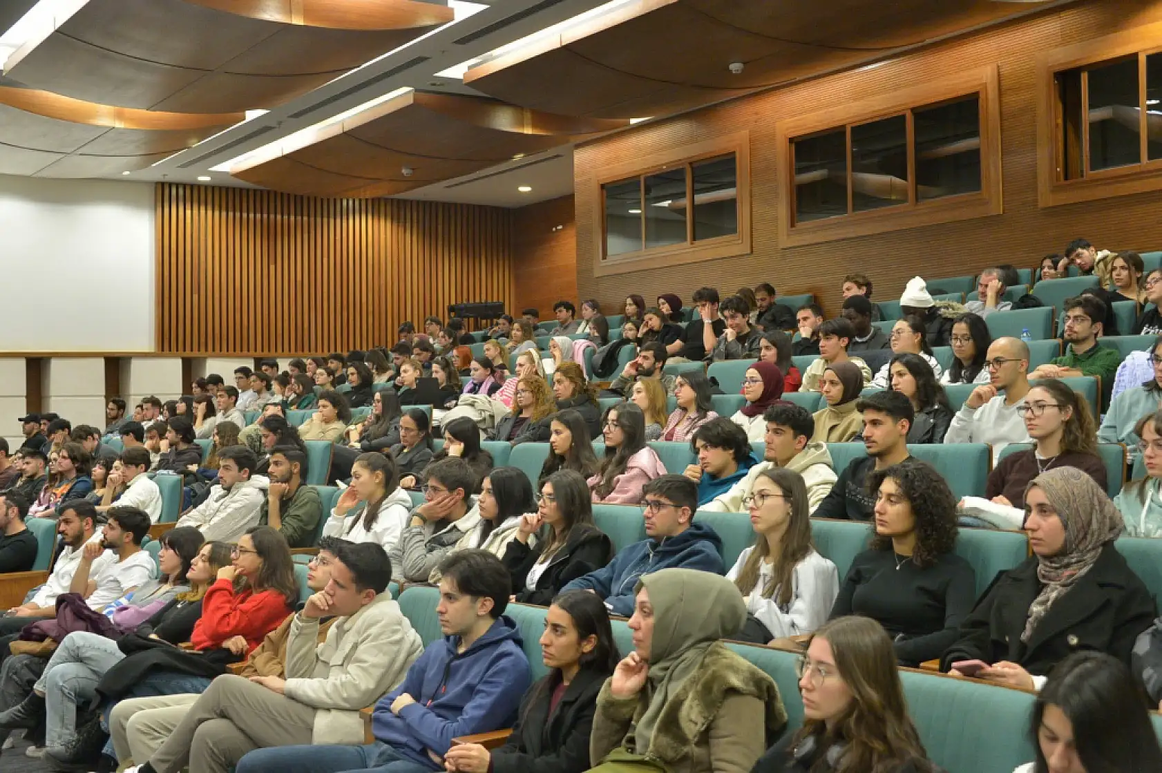 MSKÜ'de öğrencilere erasmus fırsatları tanıtıldı