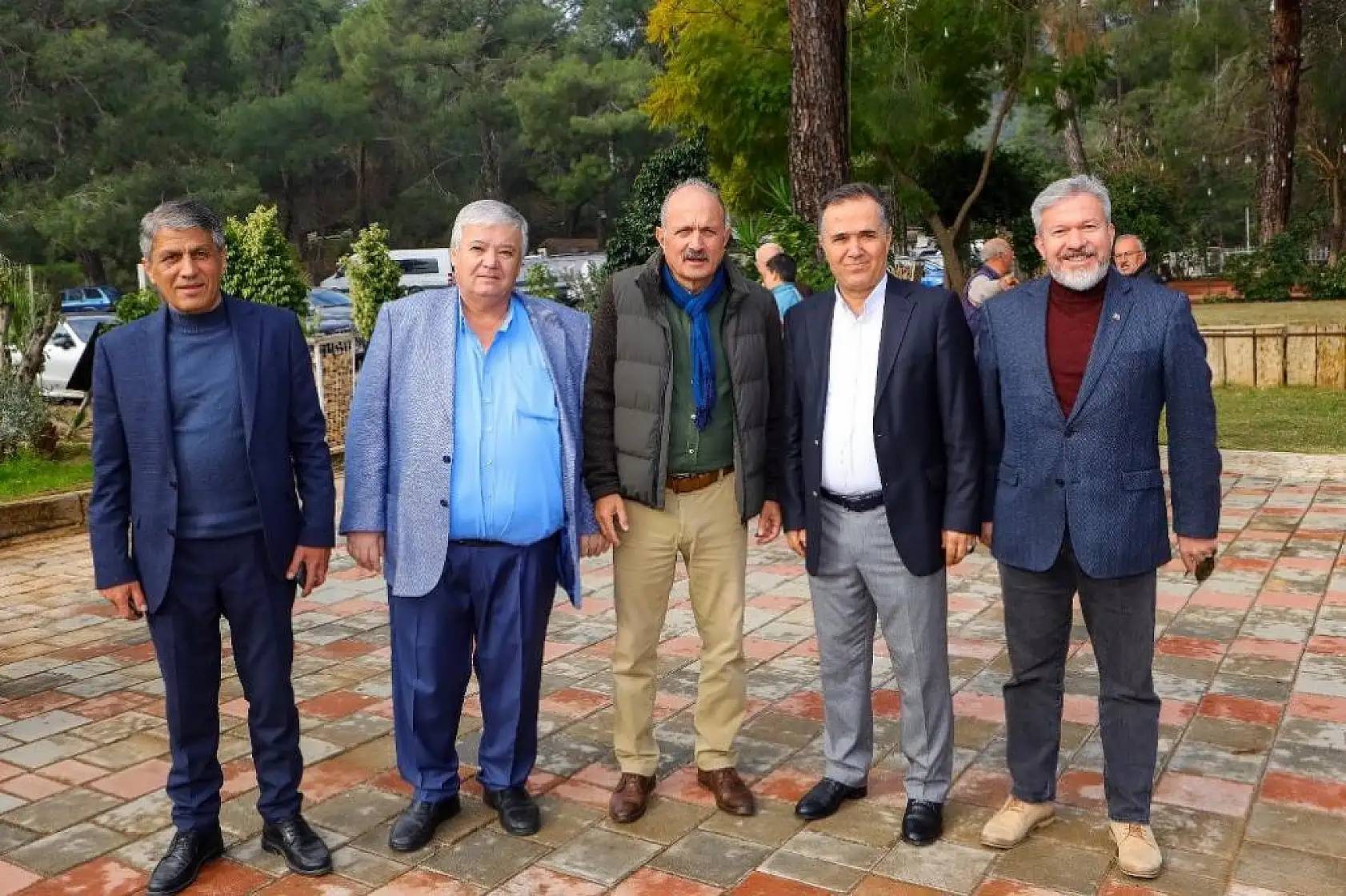 Behçet Saatcı, İyi Partililerle Kahvaltıda Bir Araya Geldi