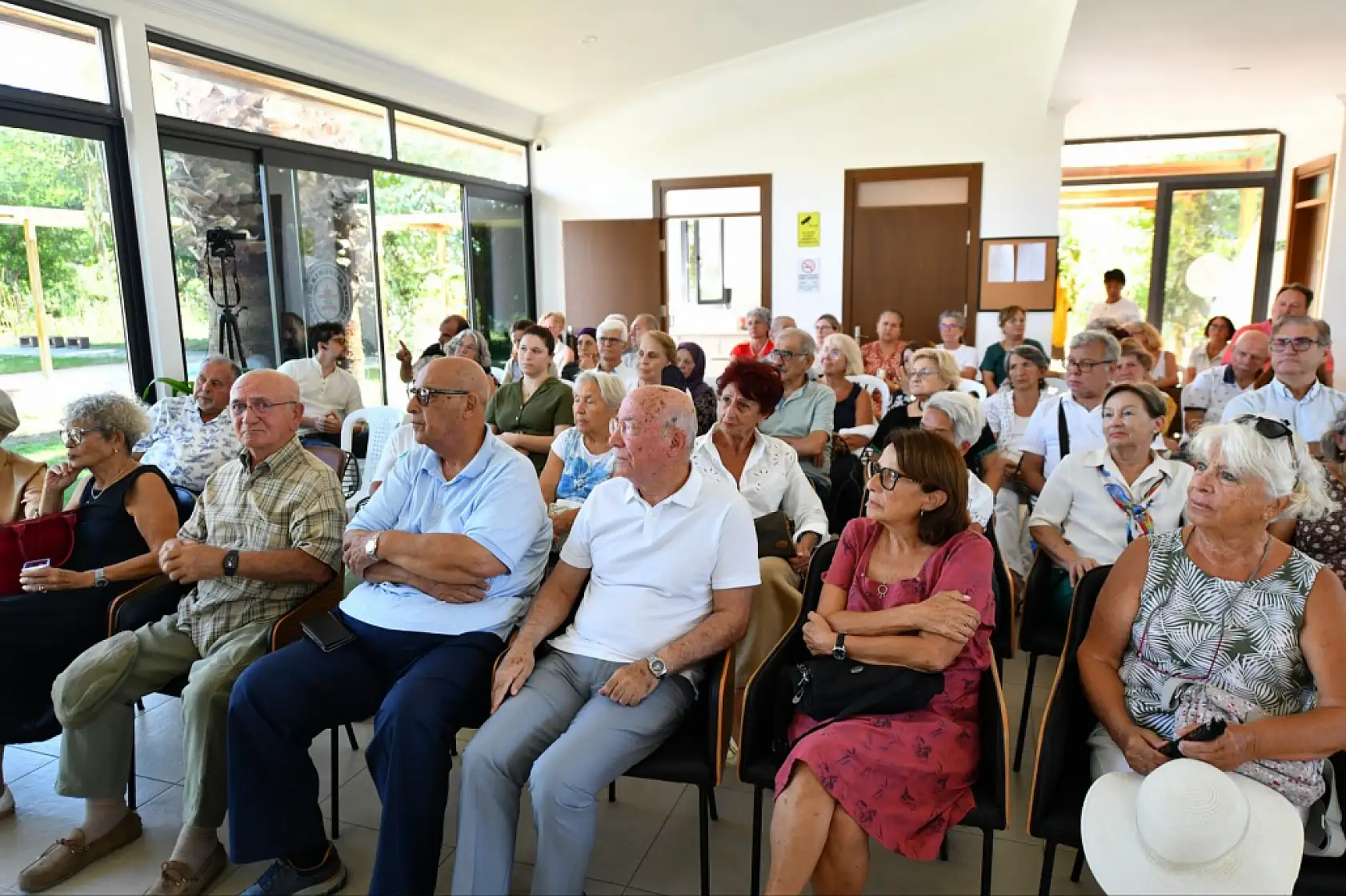 Fethiye'de Alzheimer Farkındalık Haftası'nda Türkiye'de Bir İlk