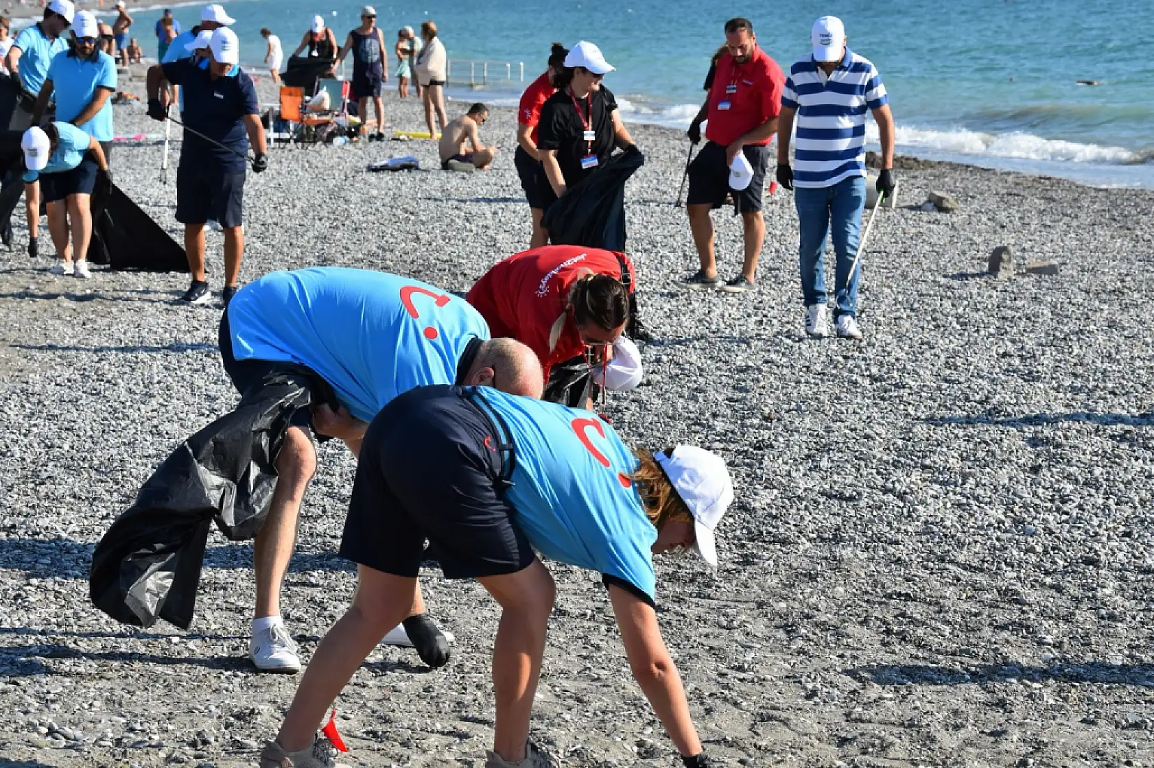 'Temiz Fethiye' Kampanyası Çalış Plajı'nda Devam Etti