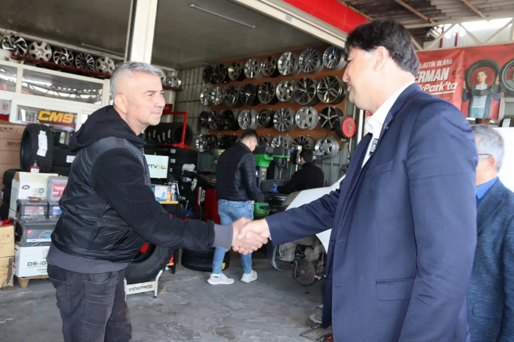 Karaca, 'Halkımız Hizmetlerden Memnun'