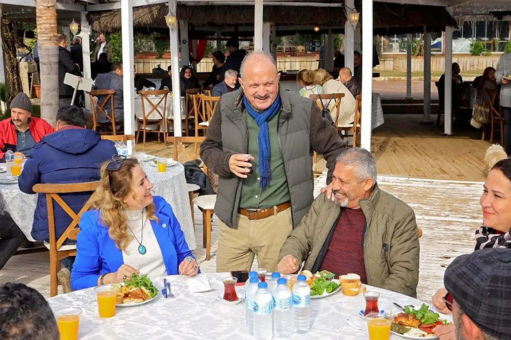 Behçet Saatcı, İyi Partililerle Kahvaltıda Bir Araya Geldi