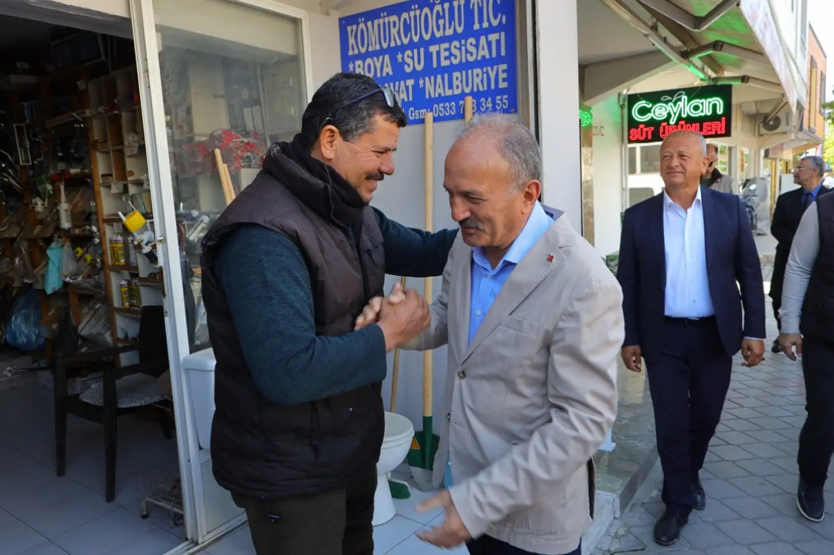 Esnaftan Behçet Saatcı'ya Büyük İlgi