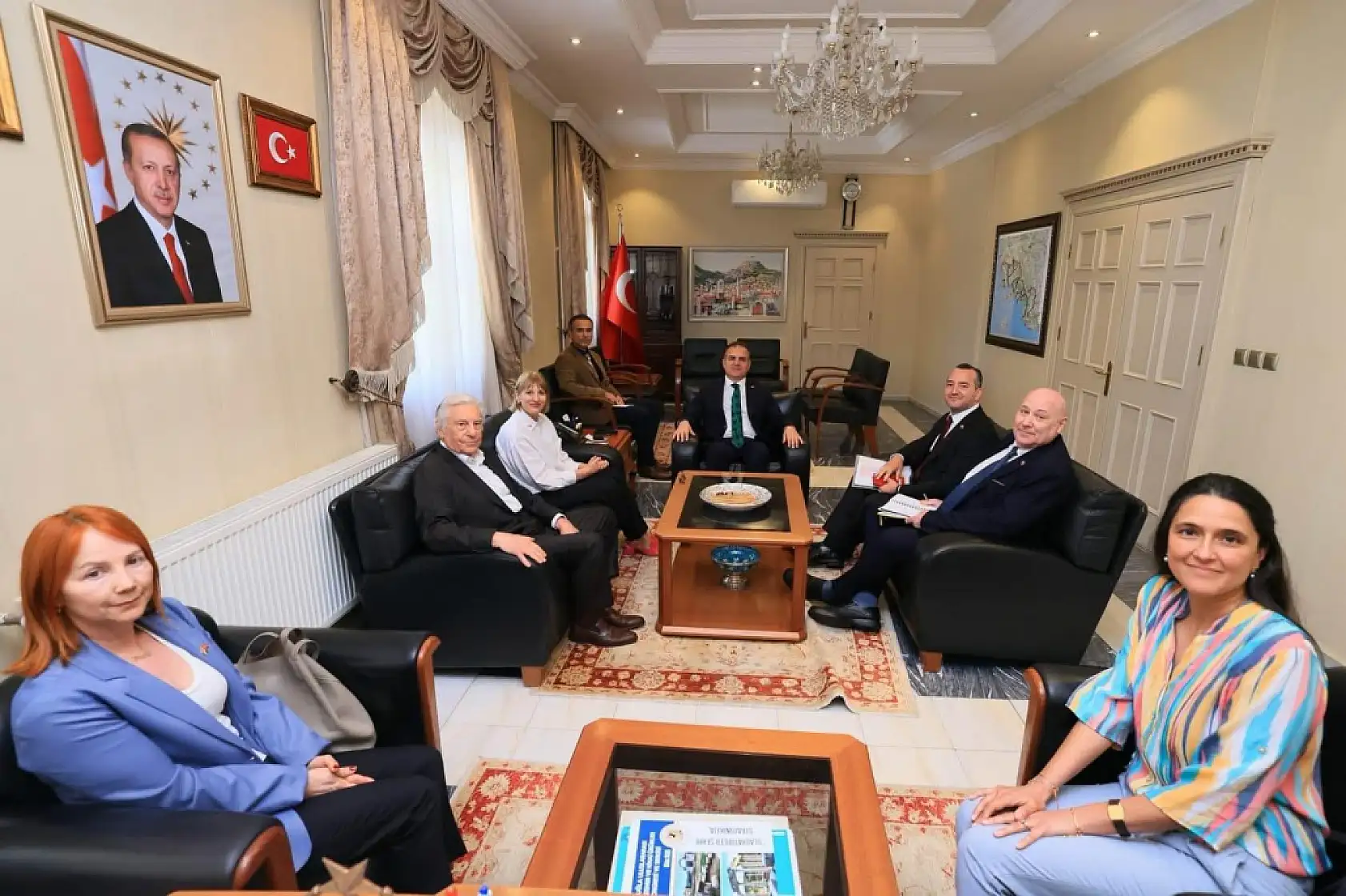 İngiliz Büyükelçi Morris, Muğla Valisi Akbıyık'ı ziyaret etti