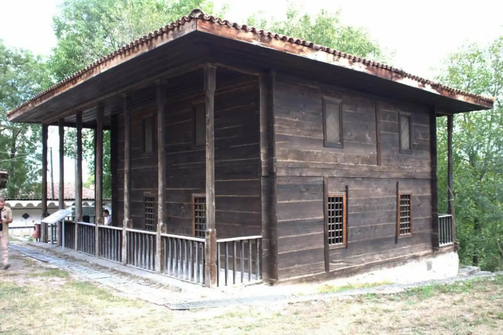 400 yıllık cami, ebru sanatına ilham oldu