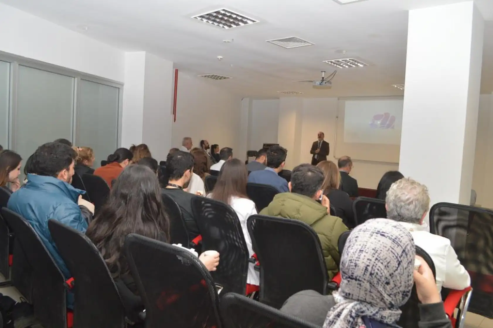 MEAH'ta örnek eğitim programı
