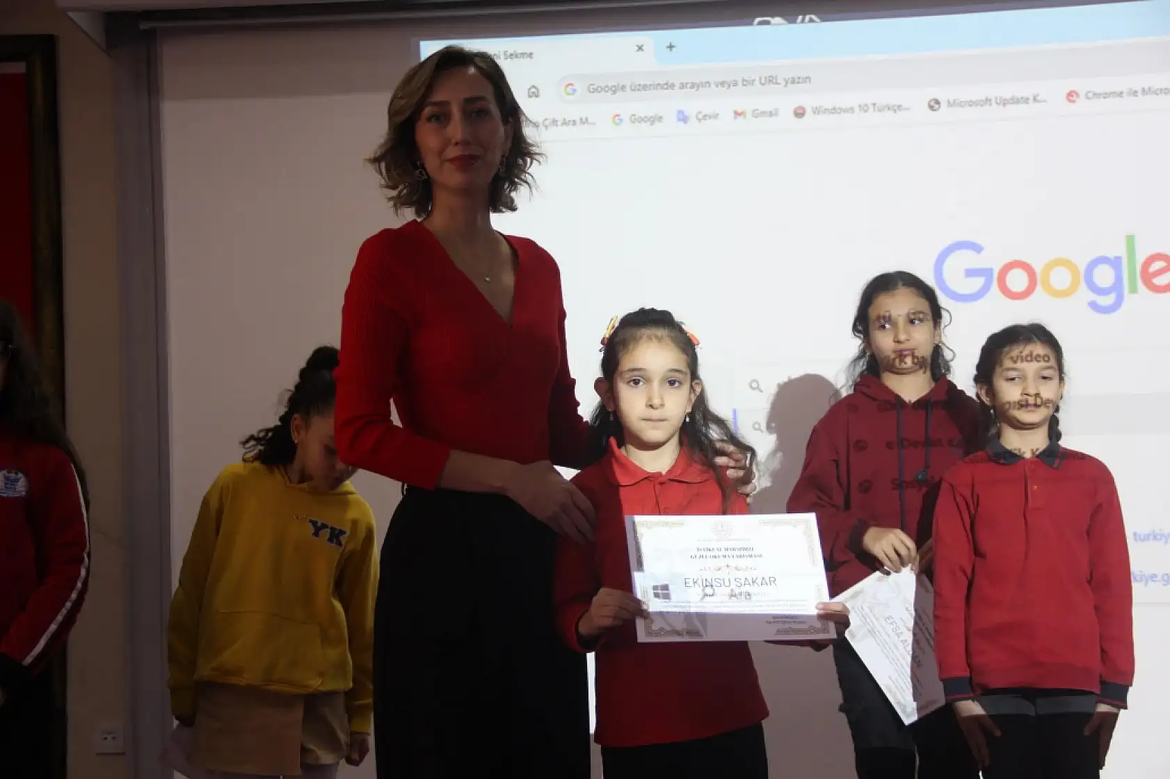 Menteşe'de İstiklal Marşı'nı güzel okuma yarışması düzenlendi