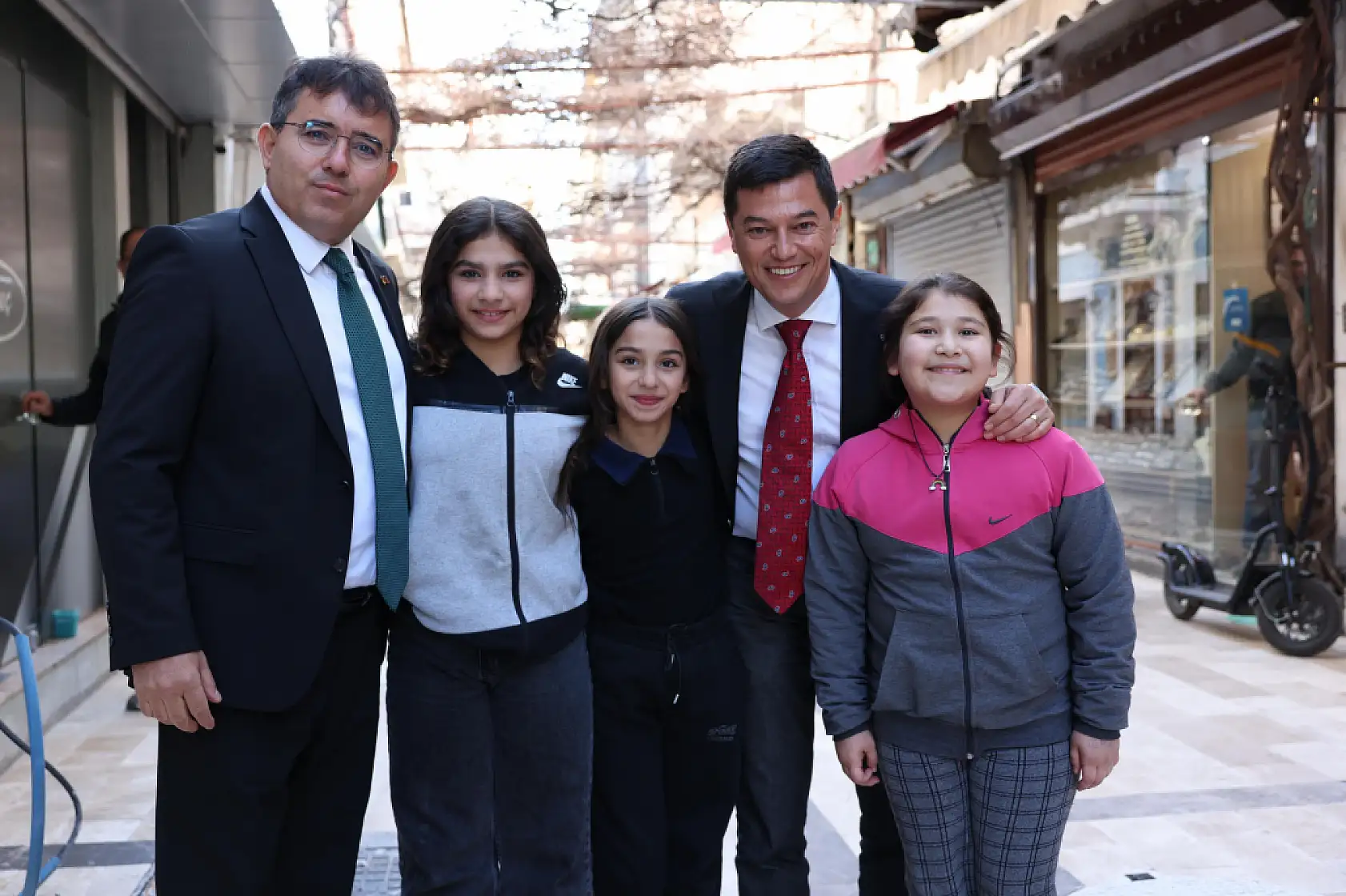 Başkan Ünlü ve Kaymakam Kaya'dan 'çarşı' incelemesi