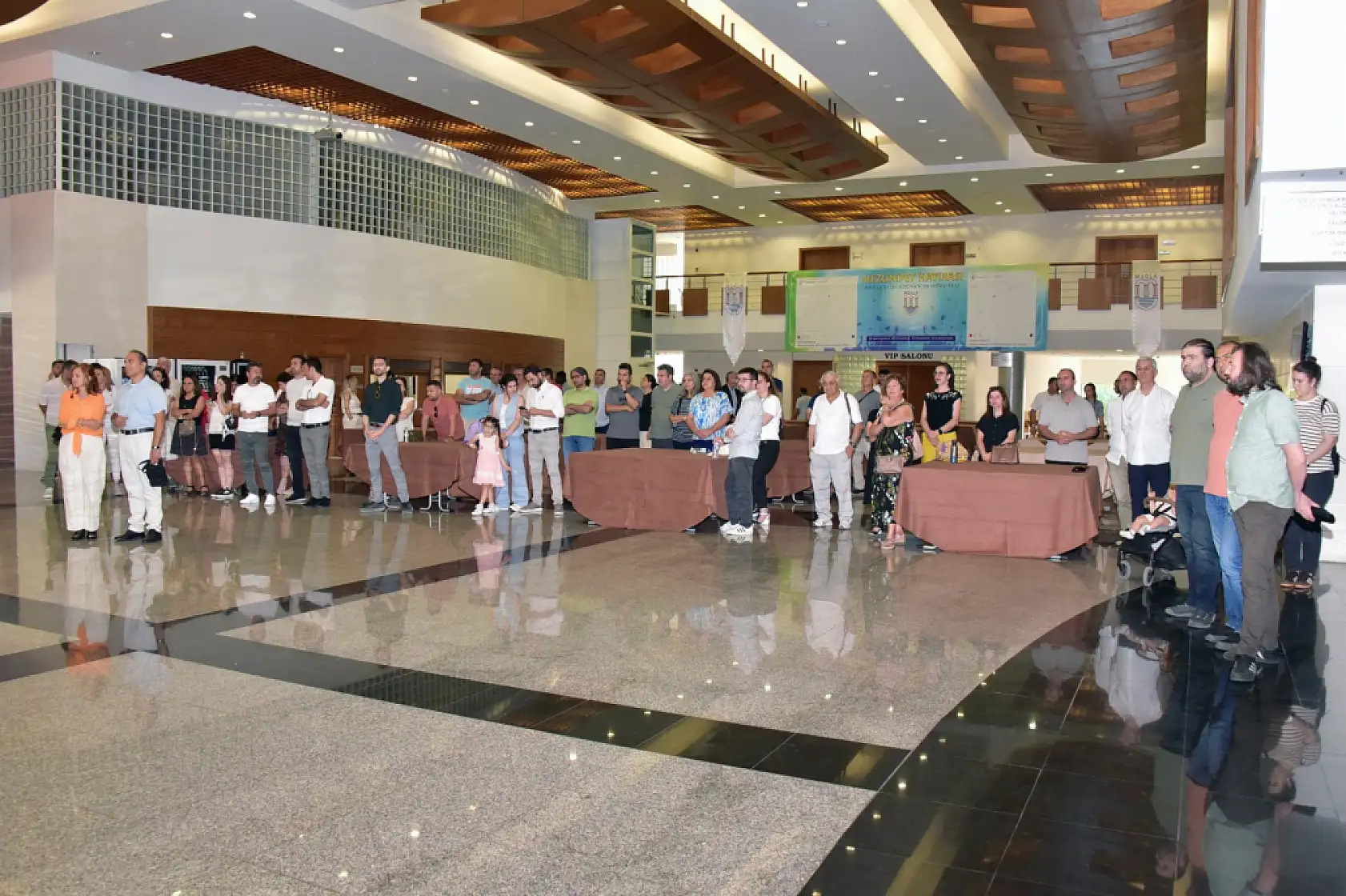 Muğla Sıtkı Koçman Üniversitesi'nde mezunlar buluşması