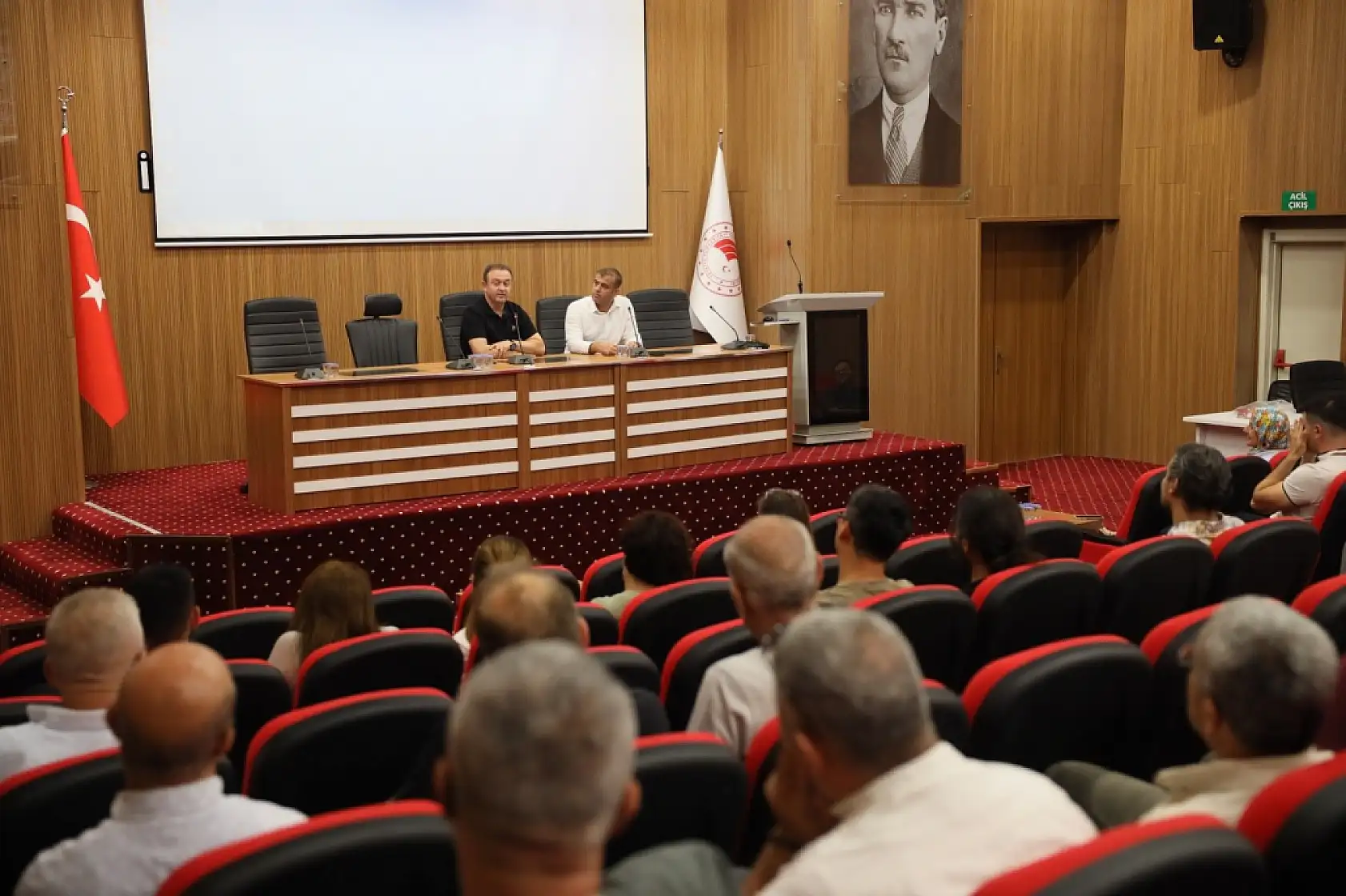 Muğla'da veteriner hekimlere yönelik bilgilendirme toplantısı düzenlendi