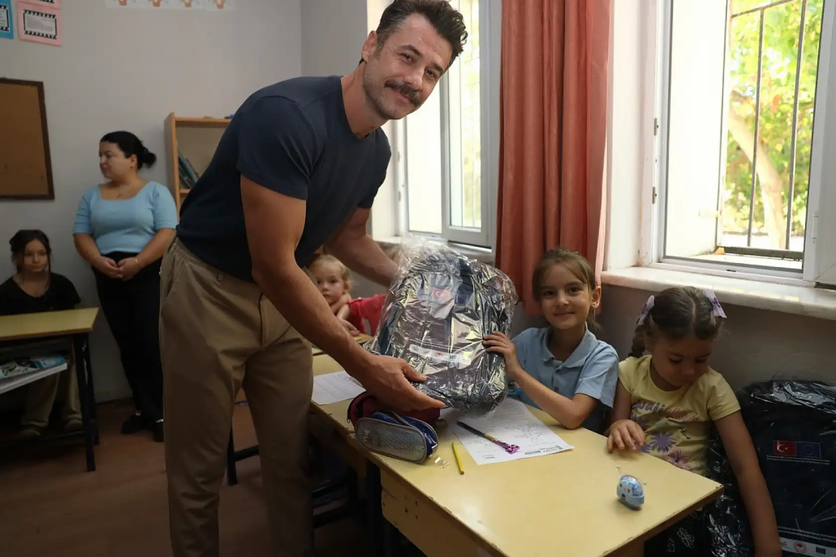 Muğla'da çiftçi çocuklarına IPARD tanıtım materyalleri dağıtıldı