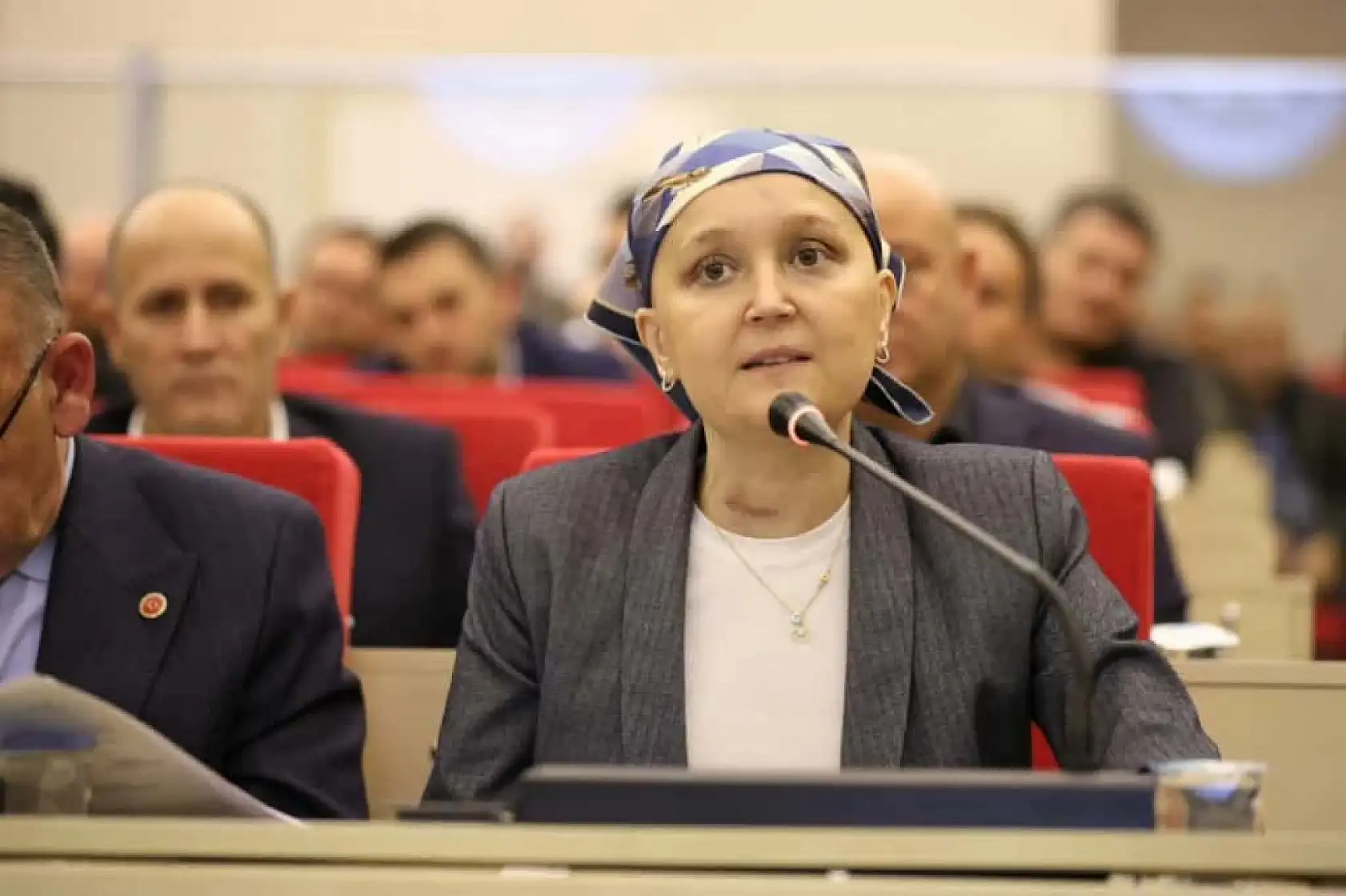 Manisa'nın Şehzadeler Belediye Başkanı Gülşah Durbay hayatını kaybetti