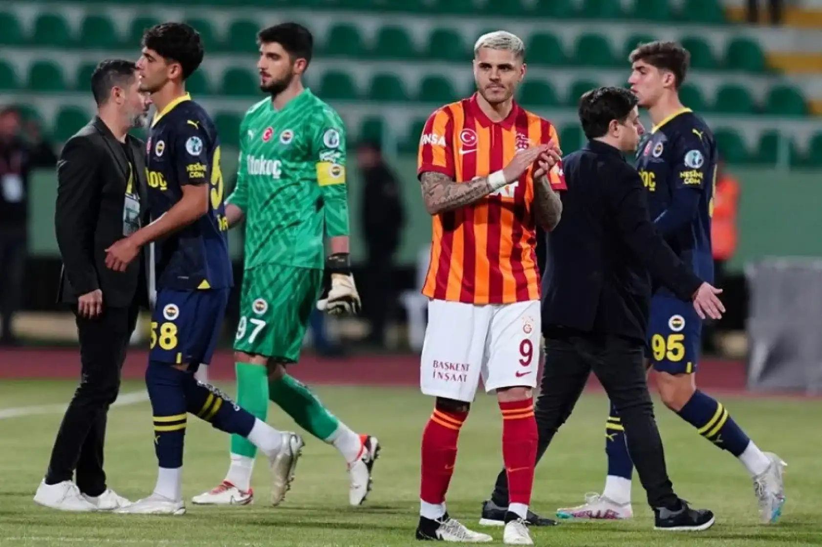 Mauro Icardi konuştu: Fenerbahçe U19 takımını neden alkışladı?