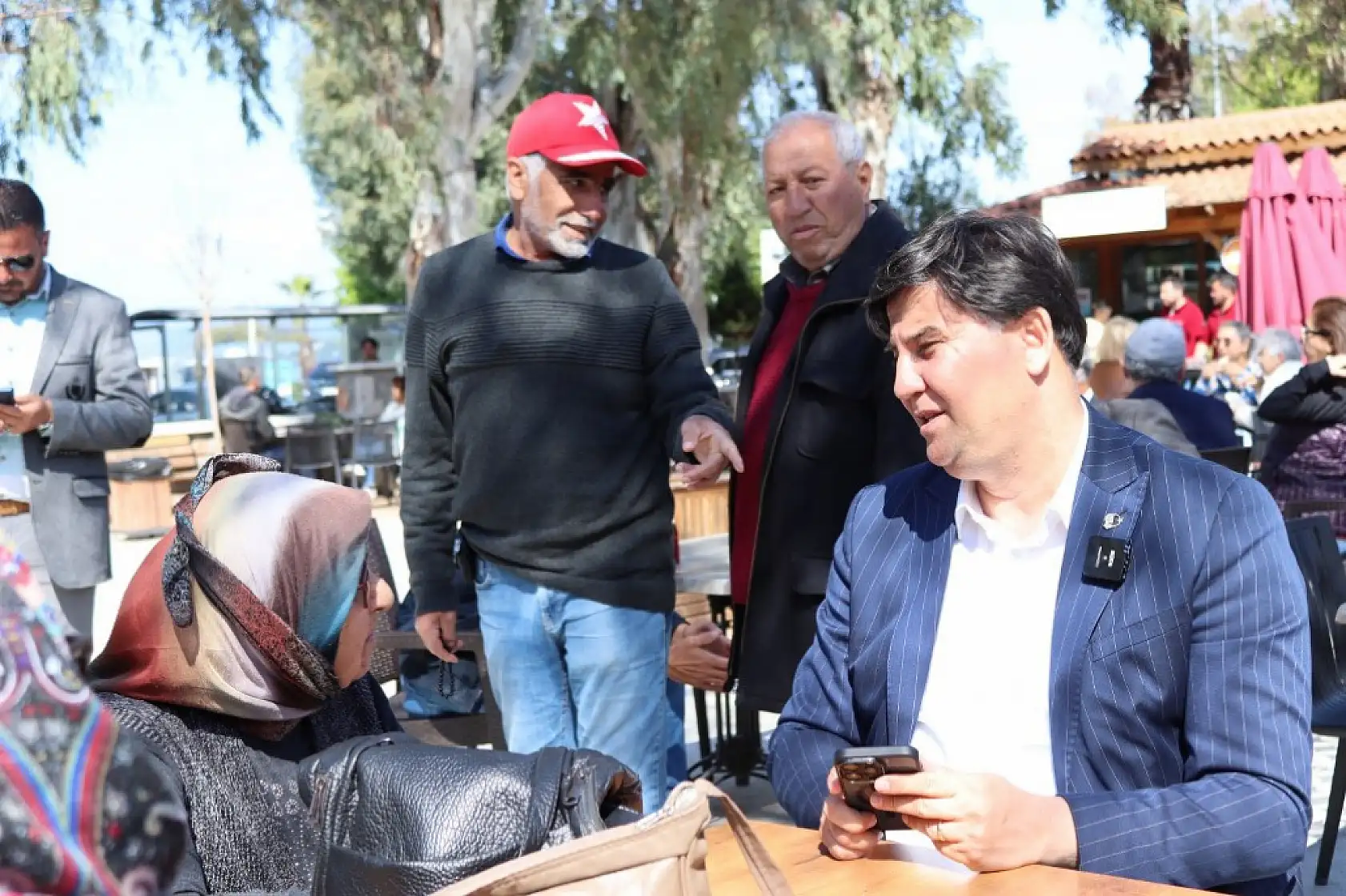 Karaca'dan, Halk Evine Ziyaret