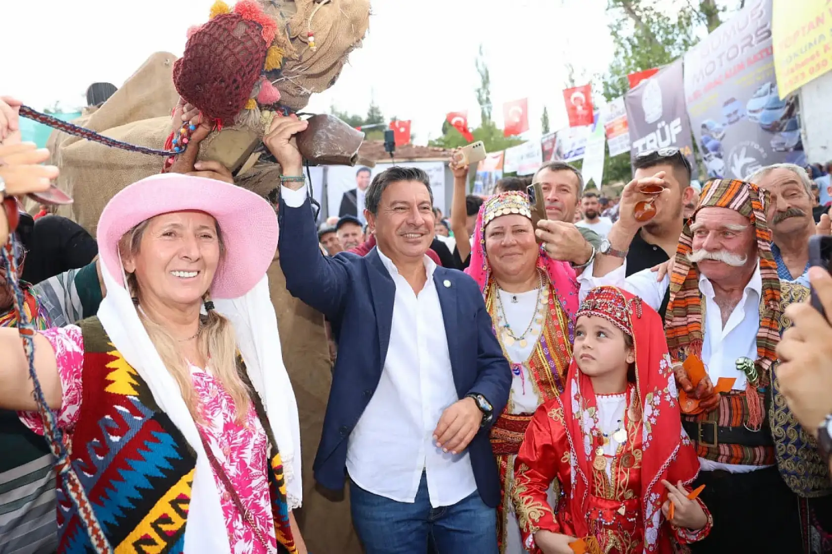 Çobanisa'da Devecik Şenliği İçin Hazırlıklar Tamam
