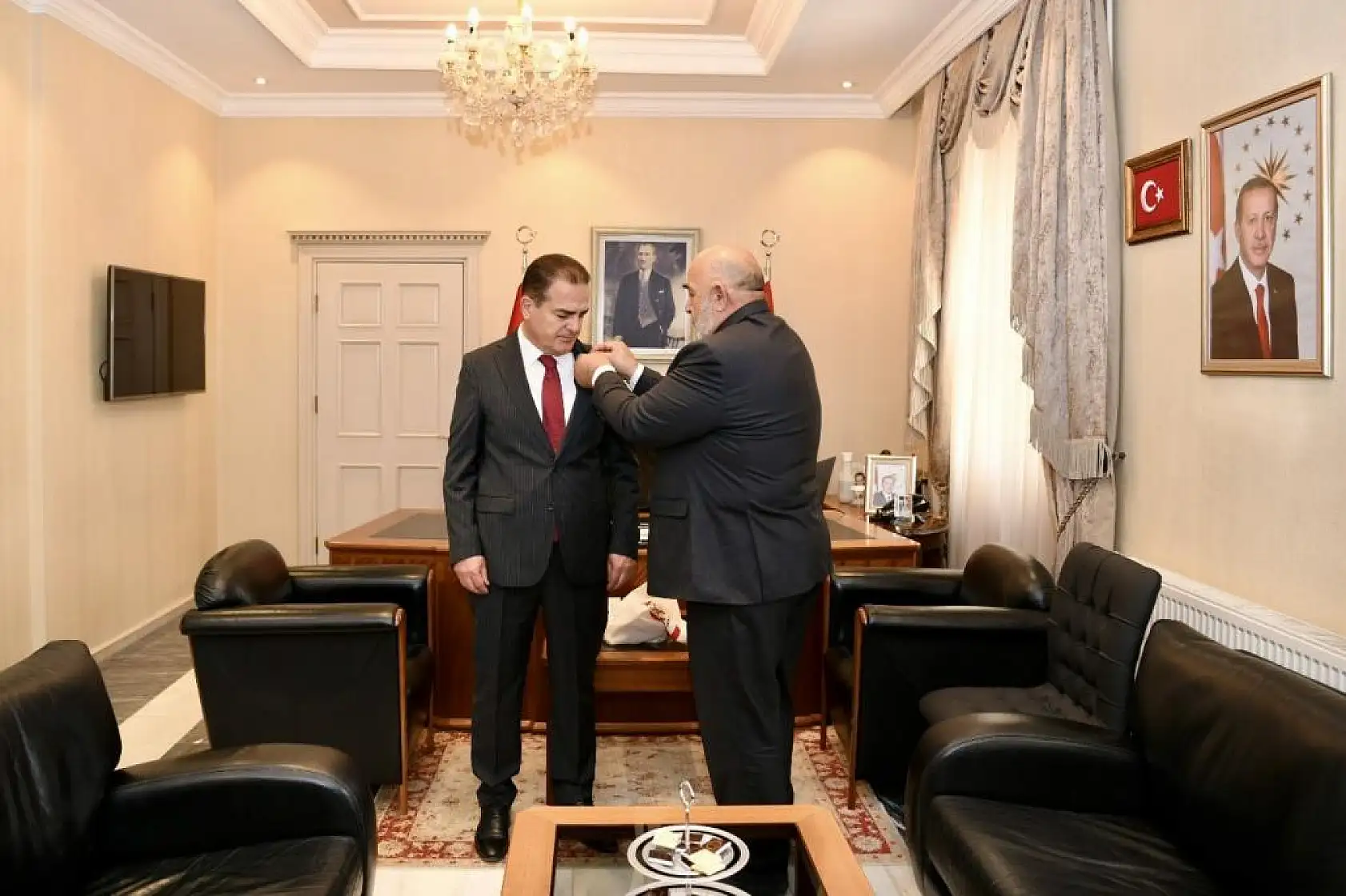 Kızılay Haftası'nda anlamlı ziyaret