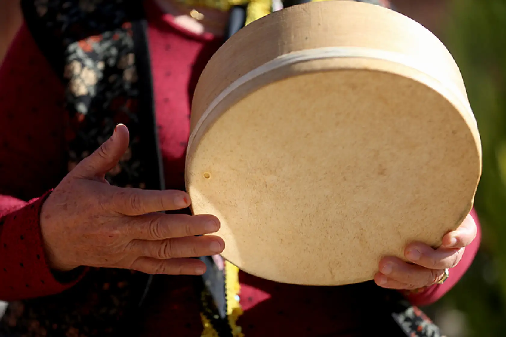 Fethiye'nin unutulmaya yüz tutan sesi 'Delbek', Türkan Abacı ile yaşamaya devam ediyor