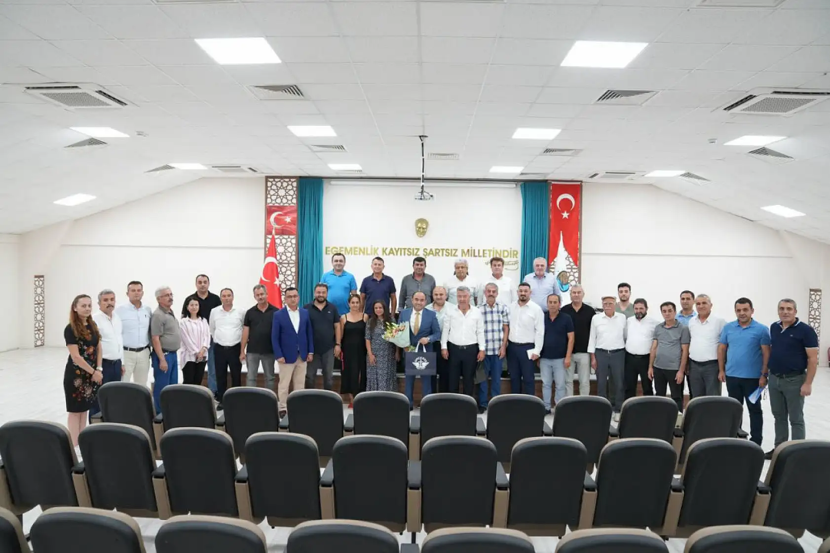 Başkan Akdenizli Meclis Toplantısında Ali Boğa'yı Yad Etti