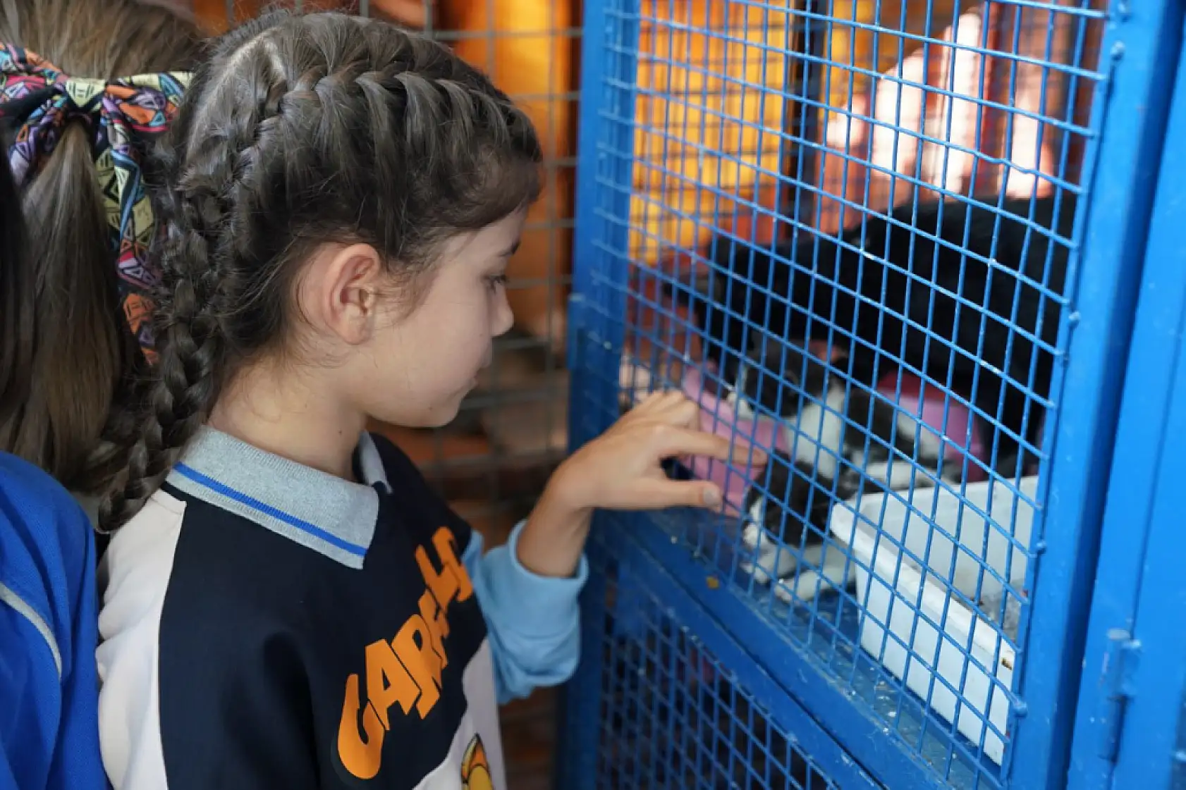 Başkan Akdenizli ve Öğrenciler, Can Dostlarımızı Ziyaret Etti