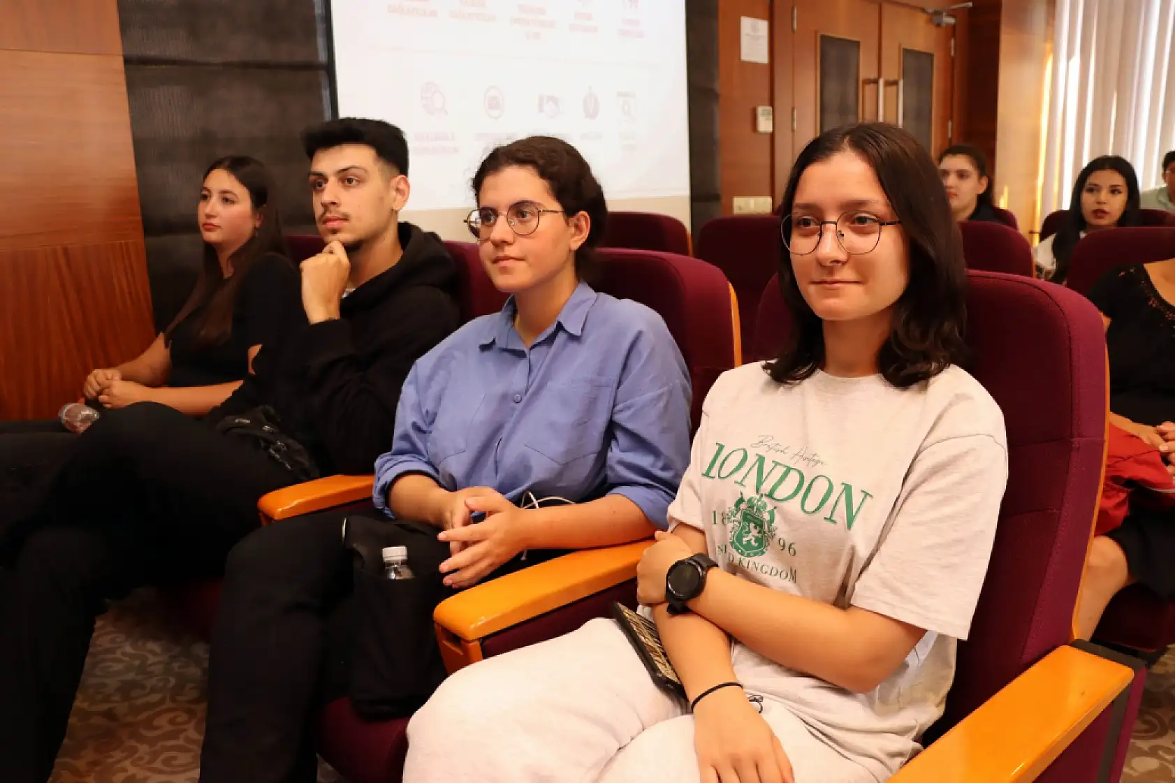 Fethiye'de Trendyol işbirliğinde 'E-ticaret ve E-ihracata ilk adım' eğitimi düzenlendi