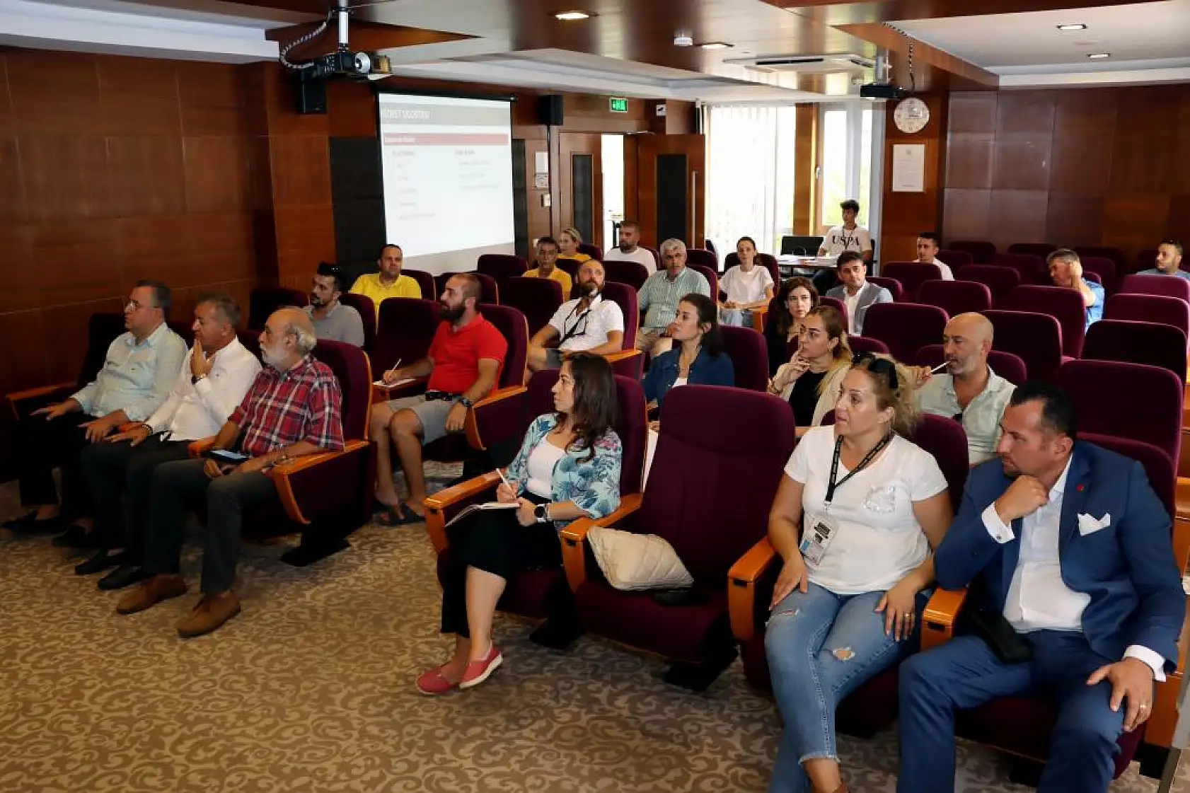 FTSO'DA Türk Eximbank Sigorta ve Kredi Programları sunumu yapıldı