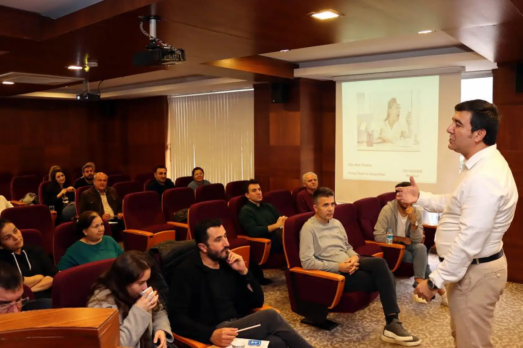 Etkin Stres Yönetimi Eğitimi'ne Yoğun İlgi