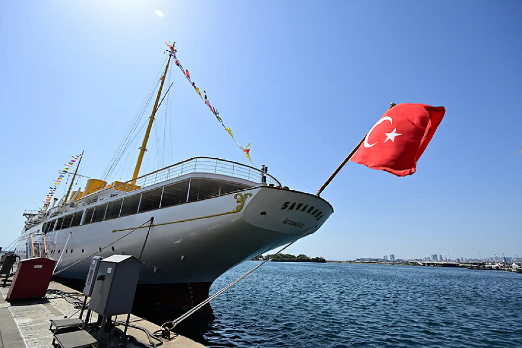 Atatürk'ün manevi mirası Savarona yatı pazar günü İstanbul Boğazı'nı selamlayacak