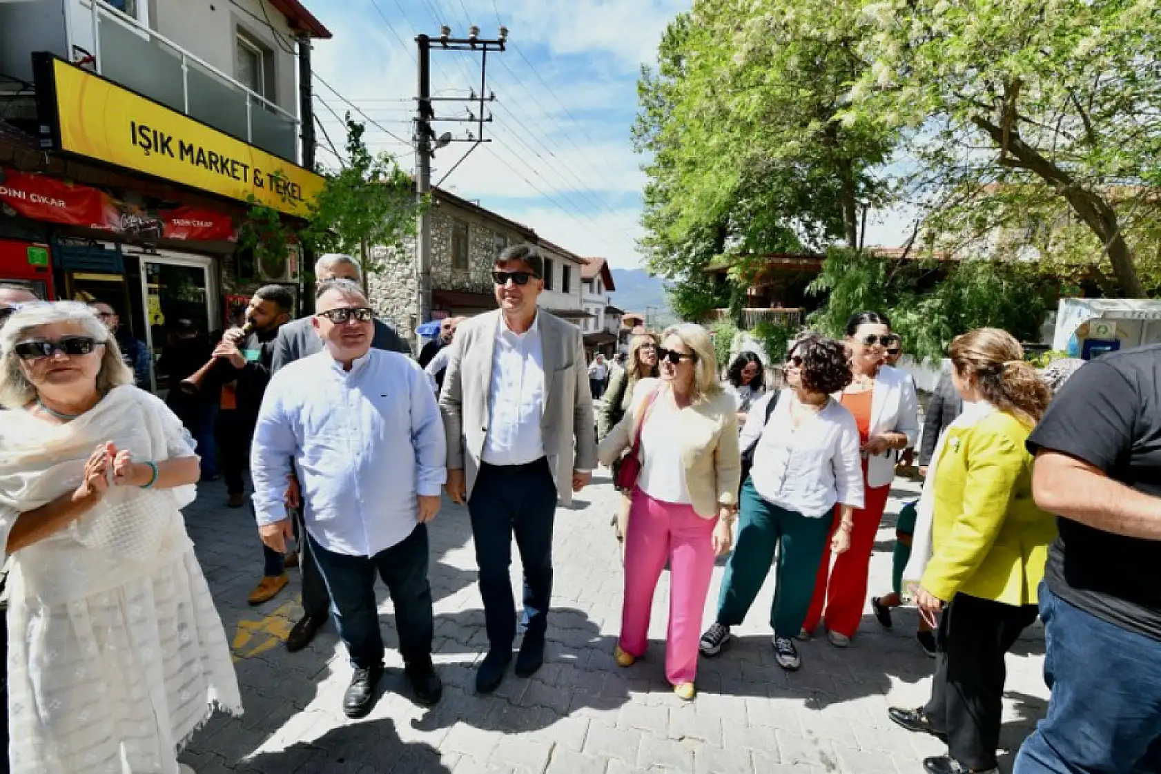 Dastar ve Kuzugöbeği Mantar Festivali Rengarenk Görüntülerle Başladı