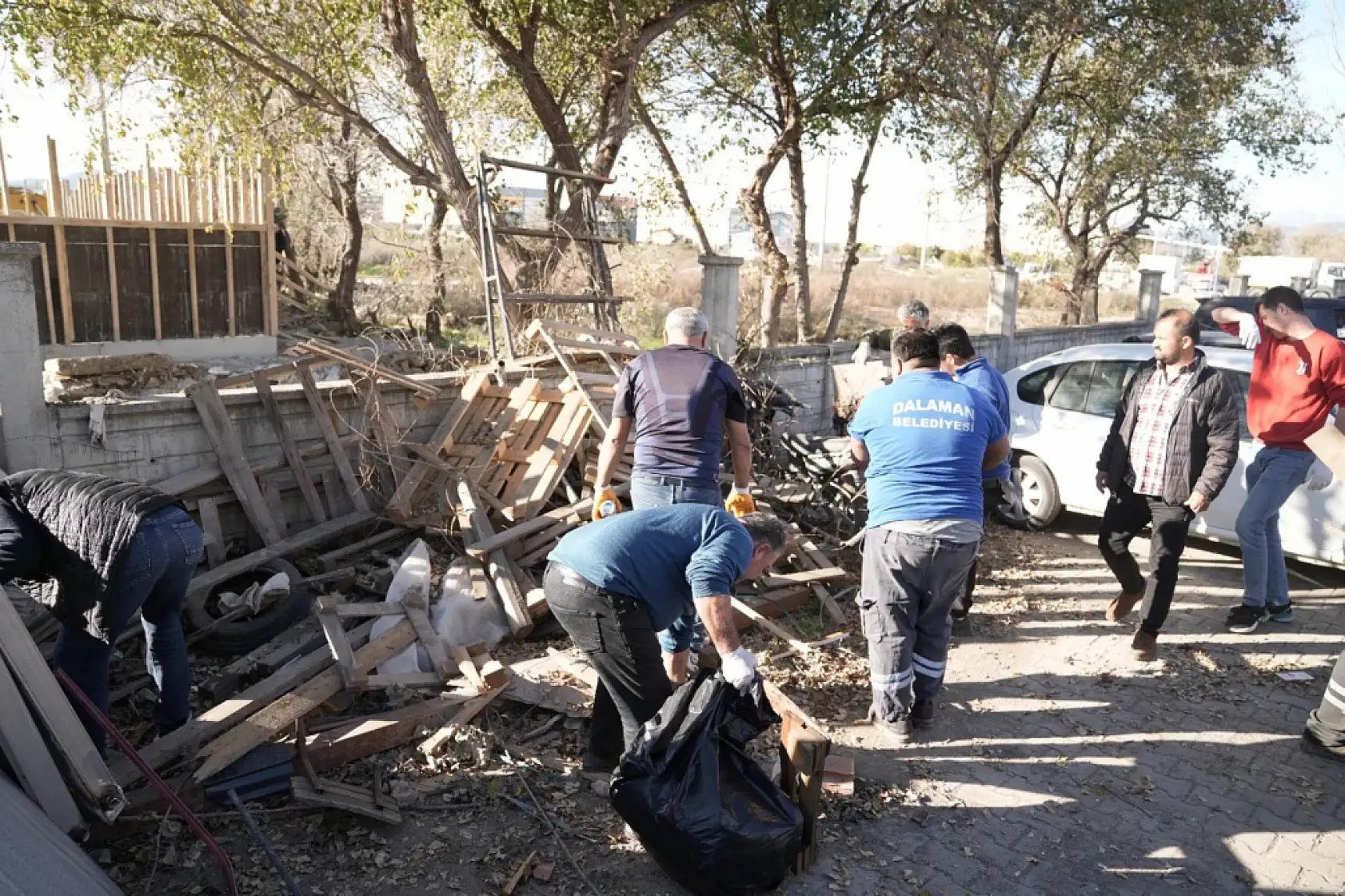 Dalaman'da Temizlik Seferberliği Kapsamında 25 Bin Ton Atık Toplandı