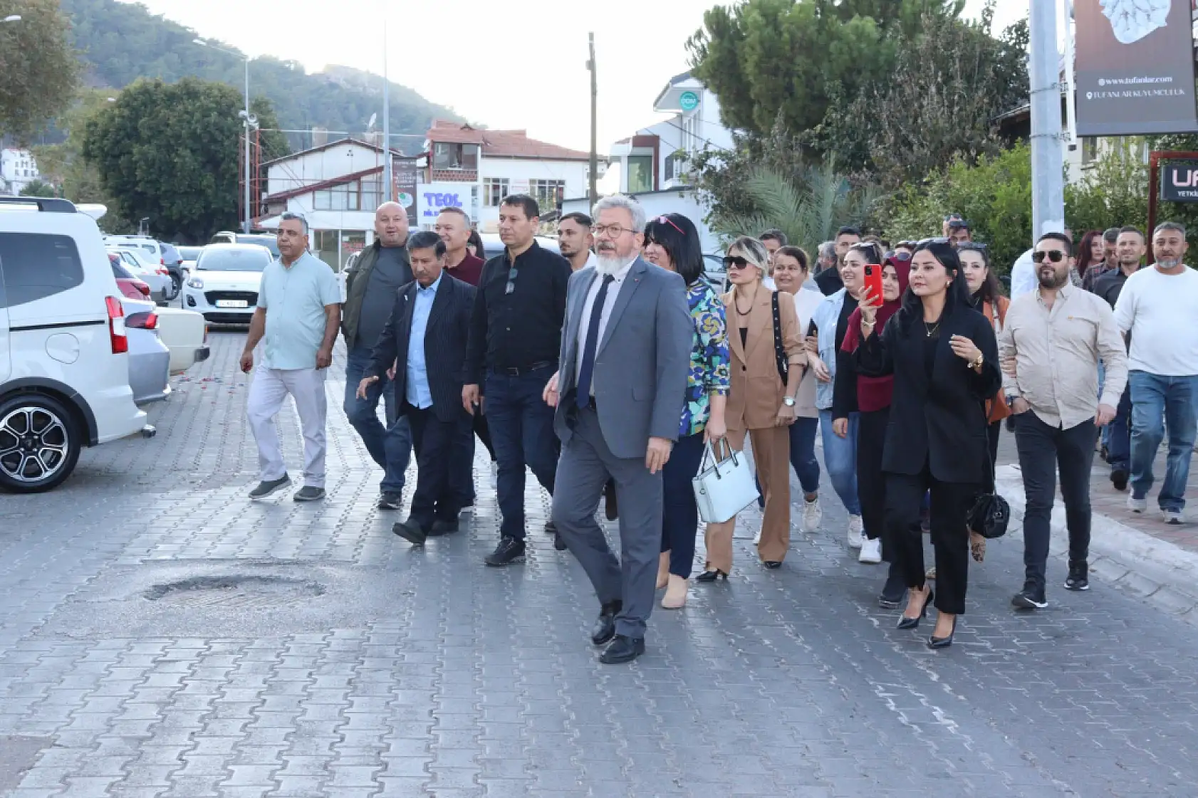 Fethiye AK Parti'de devir teslim, Kadir Sarıhan ilçe başkanlığı görevini devraldı